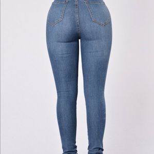 Fashionova jeans